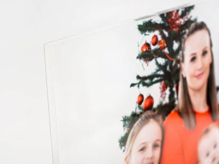 detial fotky na skle-detiail fotky na akryle-fotka pod sklom.fotka pod akrylatovym sklom.onlinefotka.sk